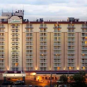 Radisson Jfk Airport ניו יורק